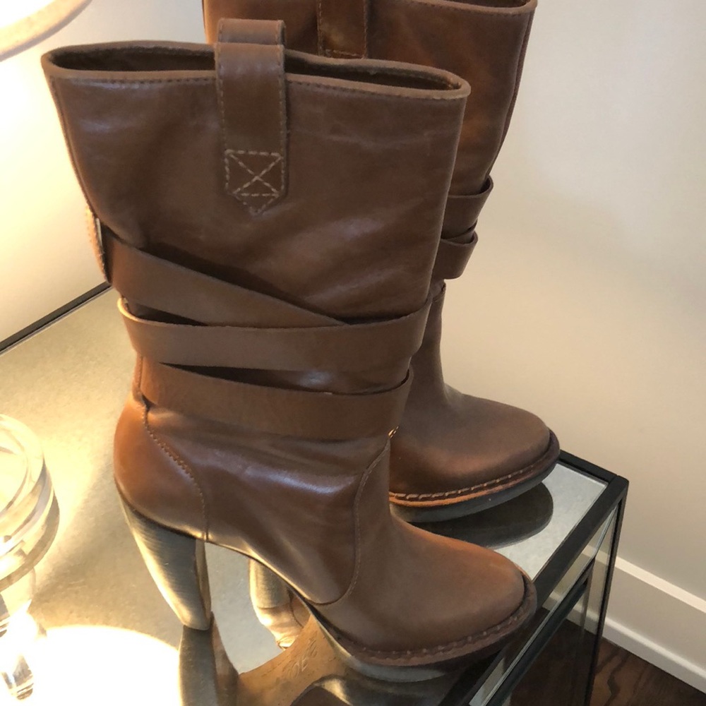 Michal Kors Boots